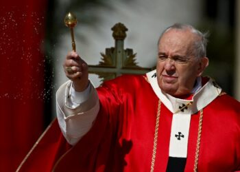 El papa pide una "tregua de Pascua" en Ucrania para "lograr la paz"