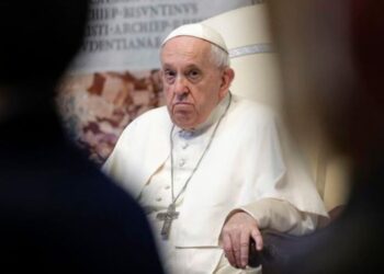 Papa Francisco vuelve a suspender su agenda por el dolor en la rodilla