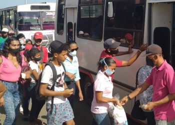 Gasto mensual en pasaje se ha vuelto un dolor de cabeza para anzoatiguenses