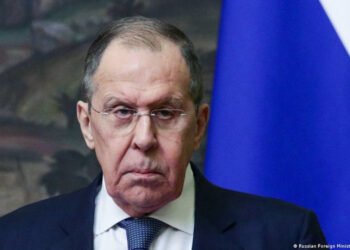 Ministro ruso Lavrov exhorta a la OTAN a dejar de armar a Ucrania