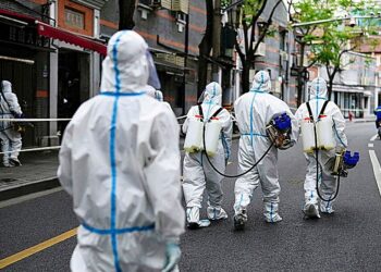 China busca resolver problemas de suministro en Shanghái durante la cuarentena