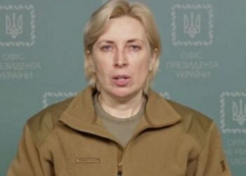 Ucrania llegó a pacto para abrir un corredor humanitario en Mariúpol