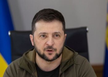 Zelenski pidió una respuesta global ante el ataque ruso contra una estación de tren ucraniana