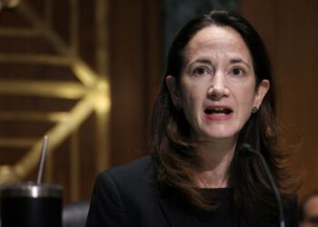 Haines vaticina que guerra entre Rusia y Ucrania se volverá más sangrienta