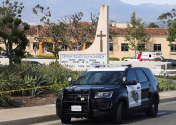 Un muerto y cinco heridos en un tiroteo en una iglesia cerca de Los Ángeles