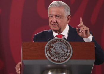 El presidente de México inicia en Guatemala una gira oficial por Centroamérica