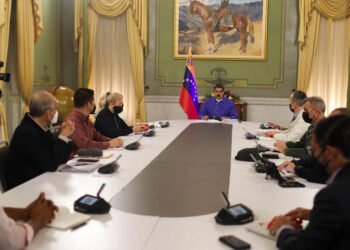 Ejecutivo designa a nuevos ministros de Industrias, Transporte, Trabajo y Relaciones Exteriores