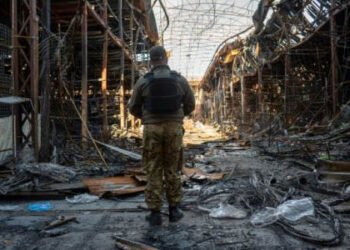 Rusia anuncia la rendición de 265 combatientes de la acería ucraniana de Azovstal