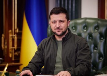 Zelenski: "Estoy dispuesto a hablar con Putin, pero sin ultimátum"