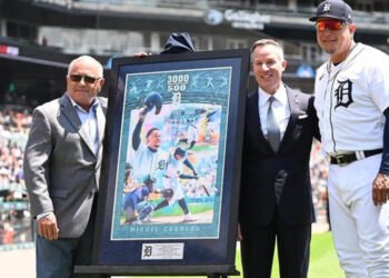 Miguel Cabrera fue homenajeado por sus hazañas de bateo en las Grandes Ligas (+video)