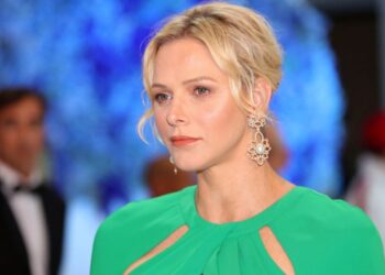 Charlene de Mónaco dio positivo por COVID-19