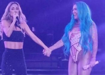Karol G hace regresar a Anahí a los escenarios tras 11 años de ausencia