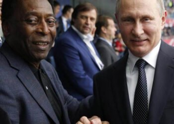 Pelé pide a Putin "detener la invasión" a Ucrania