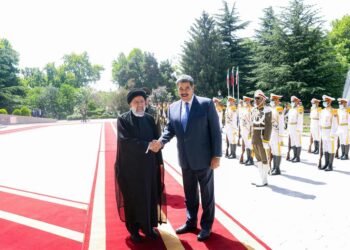 Irán y Venezuela sellan su alianza con un acuerdo de cooperación de 20 años