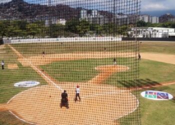 Beisbolista de 16 años falleció tras recibir pelotazo en el pecho