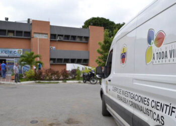 Arrestaron a un sujeto por porte ilícito de arma en Barcelona