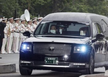 Japoneses asistieron al funeral del exprimer ministro Shinzo Abe