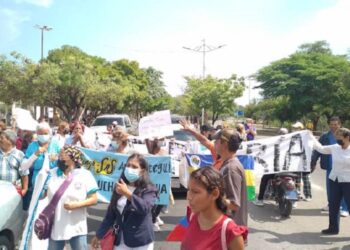 Gremios anzoatiguenses protestaron por beneficios laborales