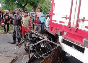 Triple choque en Carúpano dejó dos heridos (+Fotos)