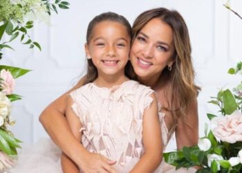 Adamari López descarta actuar en series largas para estar más con su hija