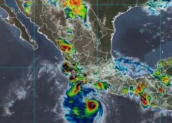 Huracán Bonnie mantiene categoría 2 y provocará más lluvias intensas en México