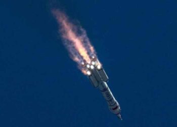 Cohete espacial chino se estrella sin control en la Tierra