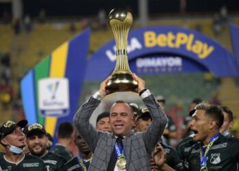 El venezolano Rafael Dudamel deja el banco del Deportivo Cali