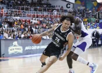 Gladiadores de Anzoátegui debutó con victoria en la SPB (+Fotos)