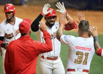 Comandado por José Rondón, Senadores volvió a vencer a Líderes en la final
