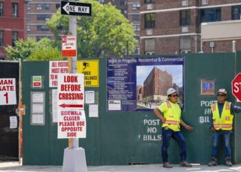 Empresas estadounidenses generaron 528 mil empleos en julio