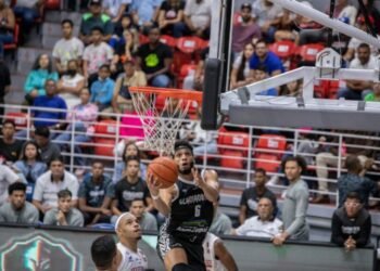 Gladiadores volvió a casa para triunfar