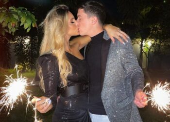 Guaynaa le propuso matrimonio a Lele Pons, mientras cantaban en Tomorrowland (+Video)