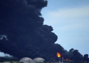 Incendio en tanque petrolero en cuba dejó 67 heridos y 17 desaparecidos (+video)