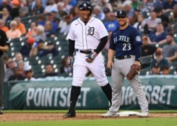 Miguel Cabrera regresó a la acción y conectó su doblete 607 de por vida (+Video)