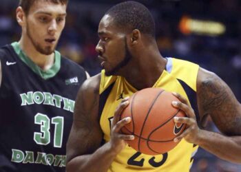 Marinos hizo oficial la llegada del estadounidense Steve Taylor