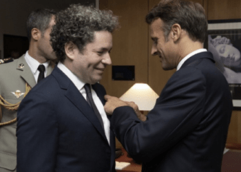 Gustavo Dudamel recibió Orden de las Artes y las Letras en Francia