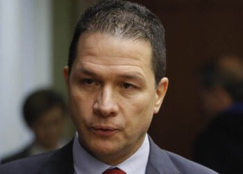 Rusia condecora al canciller venezolano por su "gran aporte" a la cooperación