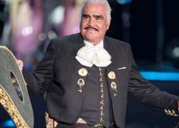 Nombran una calle en Los Ángeles en honor a Vicente Fernández