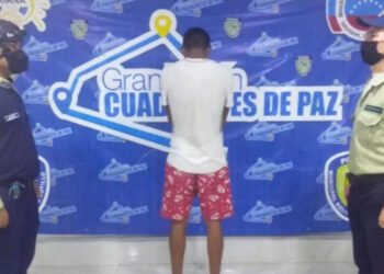 Polisotillo detuvo a hombre por posesión de droga