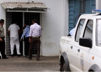 Niño murió al caer de un caballo