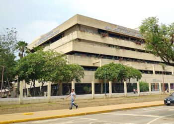 Más de la mitad de los jubilados de la gobernación aún esperan el bono recreativo