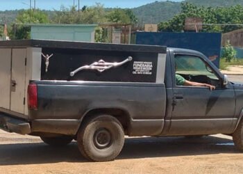 Mujer falleció luego del accidente de tránsito en la vía a Él Rincón
