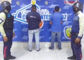 Polisotillo aprehendió a dos individuos por presunto vandalismo