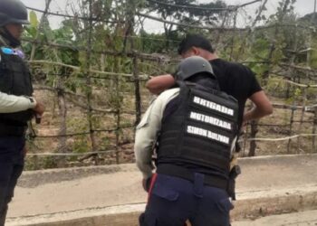 Polibolívar arrestó a un par de sujetos por droga