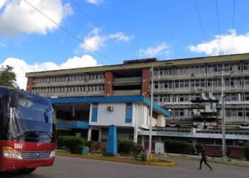 Dos hombres resultaron heridos a tiros en intercambio de disparos entre la PNB y supuestos delincuentes en Carúpano