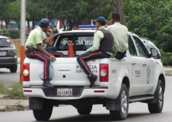 Polibolívar aprehendió a un par de hombres en Barcelona