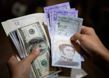 Al dólar BCV tampoco lo para nadie y sobrepasa el techo de los Bs.10