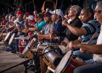 Gaiteros buscarán Récord Guinness a la banda folklórica más grande del mundo este martes (+Video)