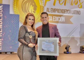 Venezolano Clemente Romero recibió premio al mejor emprendedor latino de 2022