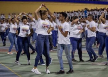 Venezuela alcanzó récord Guinness con la rueda de salsa casino más grande